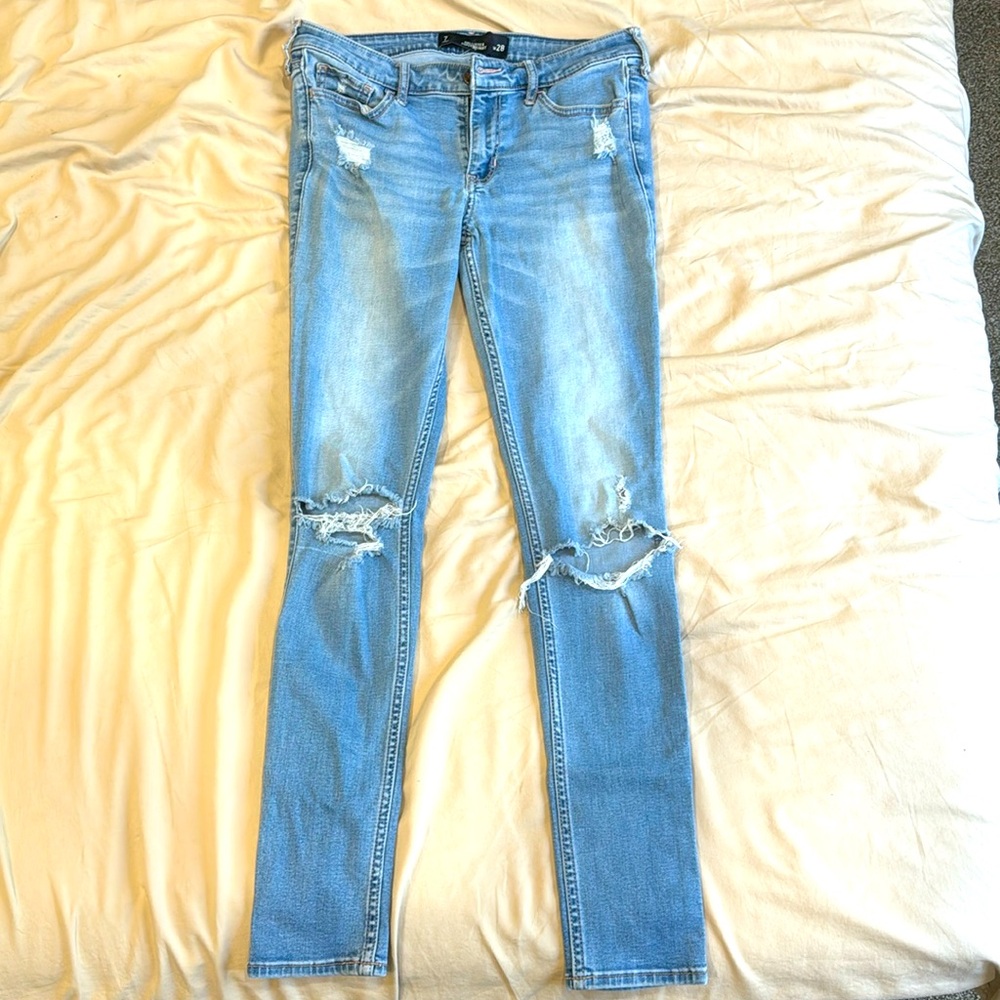 Hollister Super Skinny Jeans